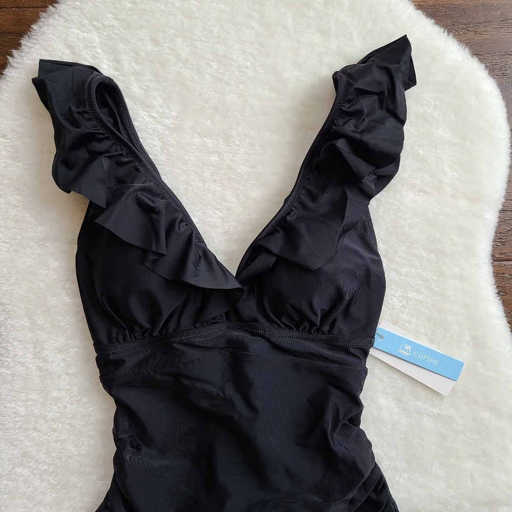 NWT Black Ruffle One Piece Cupshe Swim Suit - Picture 7 of 11